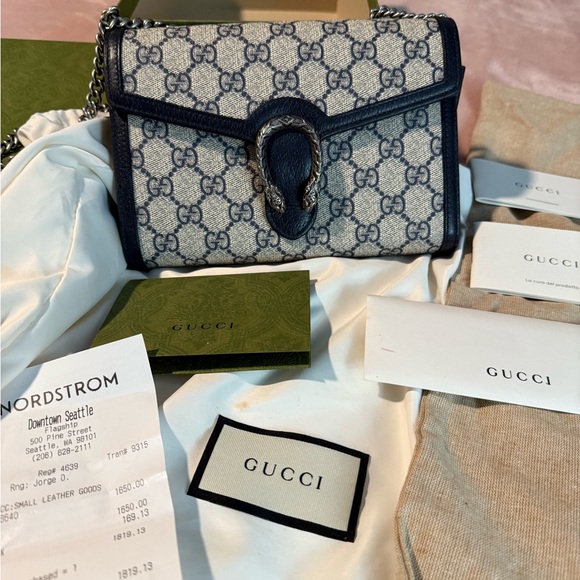 Gucci Crossbody Bag in Blue and Cream - Picture 1 of 4